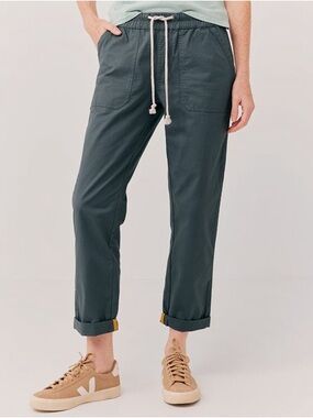 Pact Women's Woven Twill Roll Up Drawstring Pants in Deep Teal Size Large
